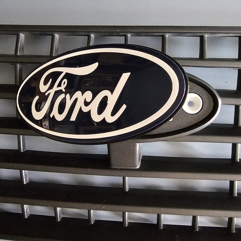 Front Grille Mounted Electric Hookup Point - Ford Transit Custom 2nd Gen (2024 - Onwards)