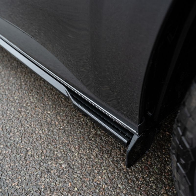 Gloss Black V2 Side Skirts - VW Transporter T7 & Ford Transit Custom (2024-)